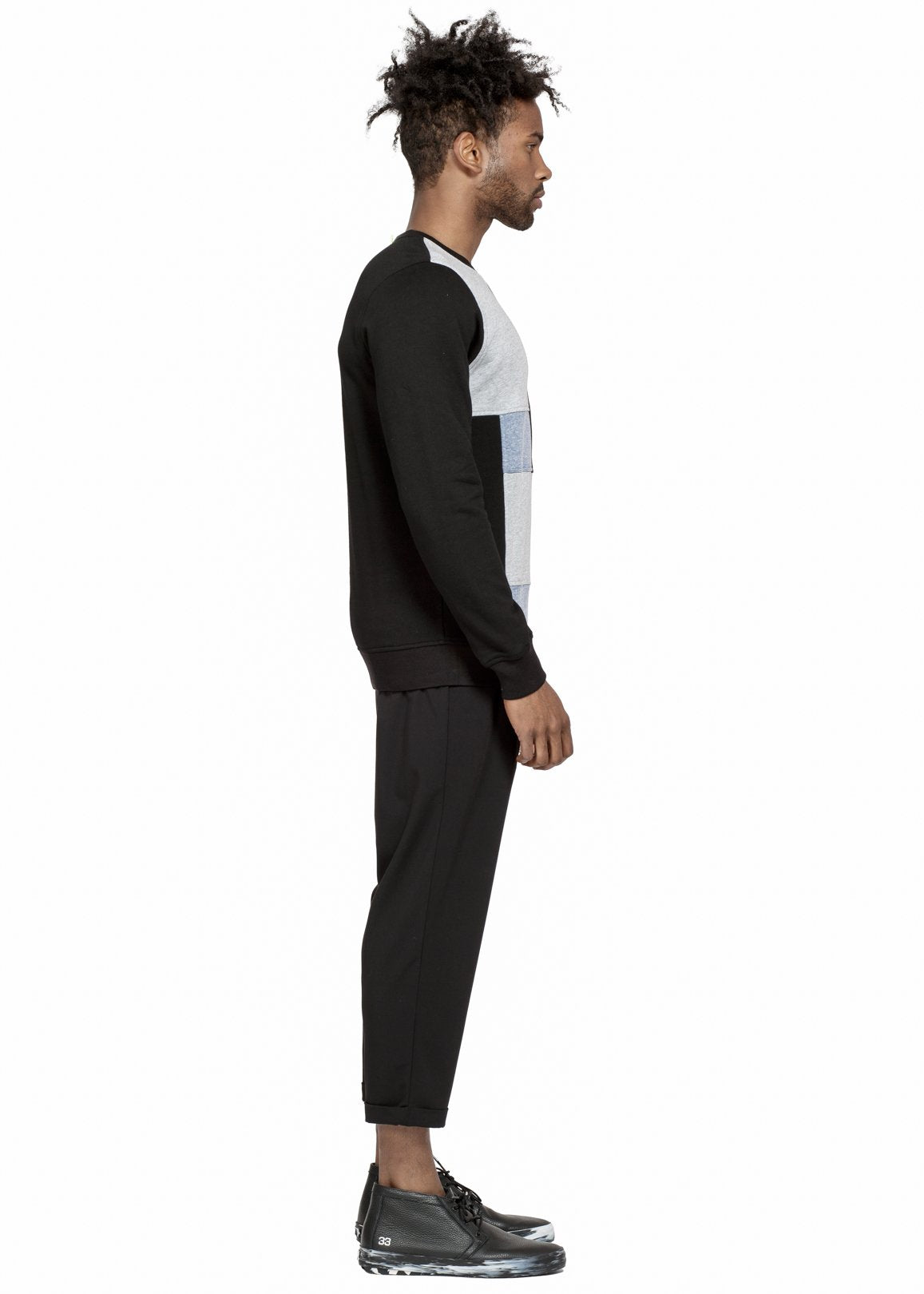 Konus Men's Sweatshirt w/ Panelling in Black