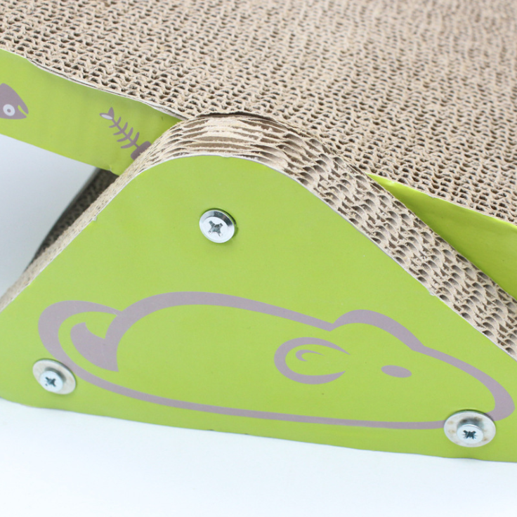 Durable Cat Scratching (Seesaw Pattern)